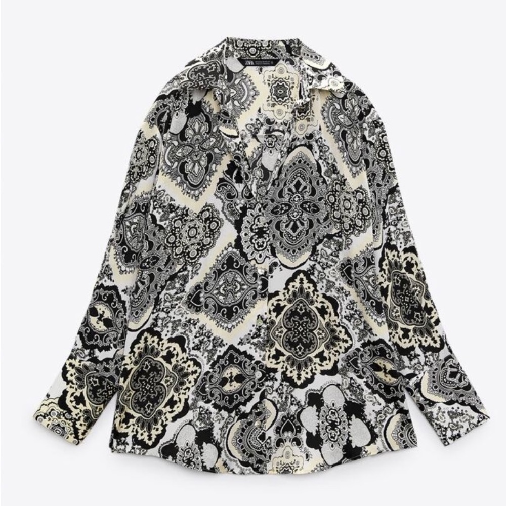 NWOT Zara buttoned down long sleeve loose shirt with cream black baroque print